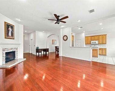 6138 Kristen Park Lane - Photo Thumbnail 6