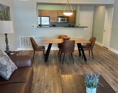 2299 Lone Star Drive - Photo Thumbnail 3