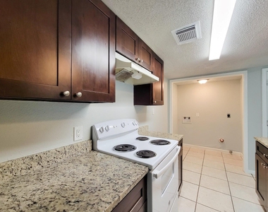 12330 Ormandy Street - Photo Thumbnail 17
