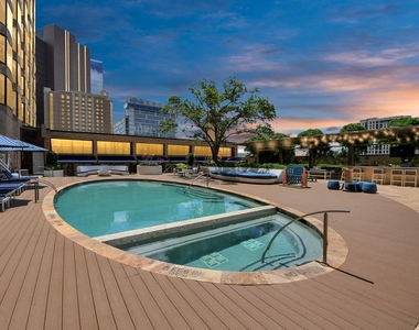 1300 Lamar Street - Photo Thumbnail 48