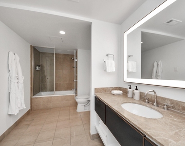 1300 Lamar Street - Photo Thumbnail 41