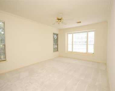 1803 Willow Lakes Drive - Photo Thumbnail 14
