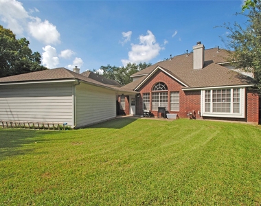 1803 Willow Lakes Drive - Photo Thumbnail 38