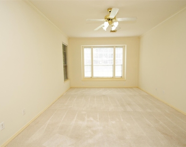 1803 Willow Lakes Drive - Photo Thumbnail 18