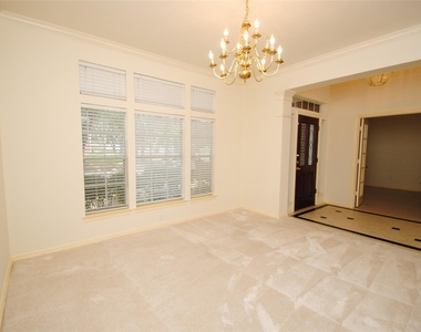 1803 Willow Lakes Drive - Photo Thumbnail 35