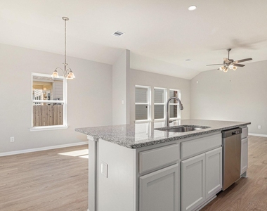 11412 Natalia Lane - Photo Thumbnail 6
