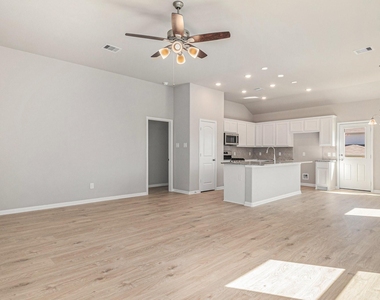 11412 Natalia Lane - Photo Thumbnail 4