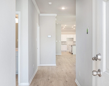 11123 Lulu Lane - Photo Thumbnail 1