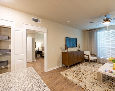 30020 Creekside Terrace Drive - Photo Thumbnail 8