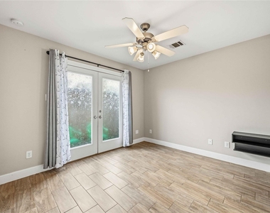 3635 Main Plaza Drive - Photo Thumbnail 19