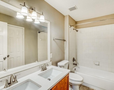 10403 Falling River Drive - Photo Thumbnail 13