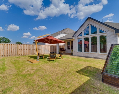 617 Buckaroo Drive - Photo Thumbnail 25