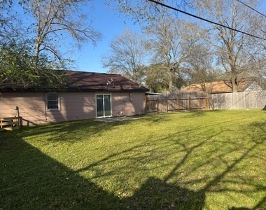 119 Anna Street - Photo Thumbnail 9
