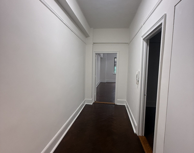 160 West 73rd Street - Photo Thumbnail 5