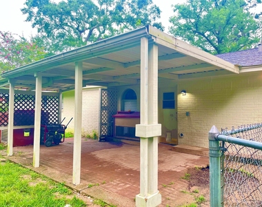 14733 Calhoun Main House Road - Photo Thumbnail 26