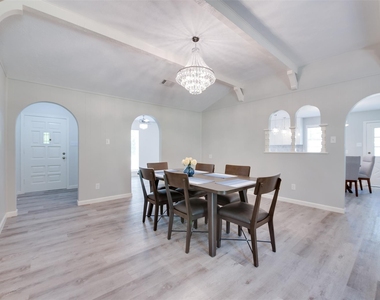 14733 Calhoun Main House Road - Photo Thumbnail 8