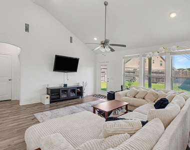 14361 Cedar Shadow Drive - Photo Thumbnail 20