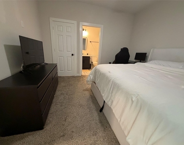 8049 Ritz Street - Photo Thumbnail 3
