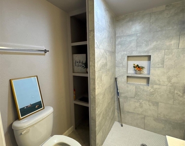 4412 Denmark Street - Photo Thumbnail 9