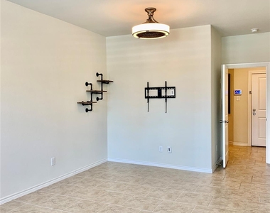 8604 Cedardale Park Drive - Photo Thumbnail 27