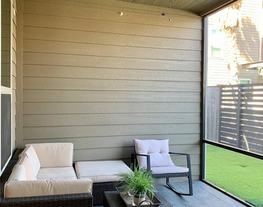 8604 Cedardale Park Drive - Photo Thumbnail 30
