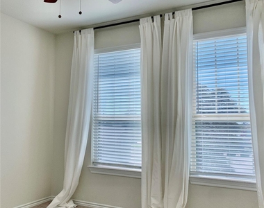 8604 Cedardale Park Drive - Photo Thumbnail 22