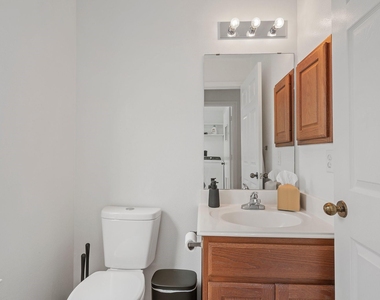 1418 Salem Court - Photo Thumbnail 19