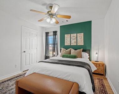 1418 Salem Court - Photo Thumbnail 14
