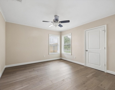 9407 Cranleigh Court - Photo Thumbnail 41