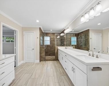 9407 Cranleigh Court - Photo Thumbnail 26