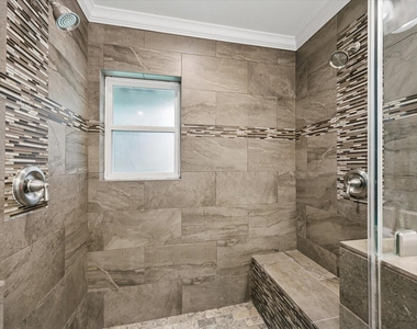 9407 Cranleigh Court - Photo Thumbnail 27