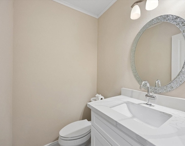 9407 Cranleigh Court - Photo Thumbnail 22