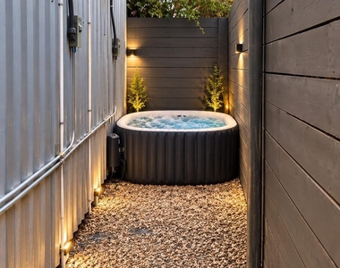 5036 Golden Forest Drive - Photo Thumbnail 8