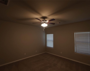25718 Boxwood Hedge Lane - Photo Thumbnail 5