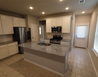 25718 Boxwood Hedge Lane - Photo Thumbnail 3