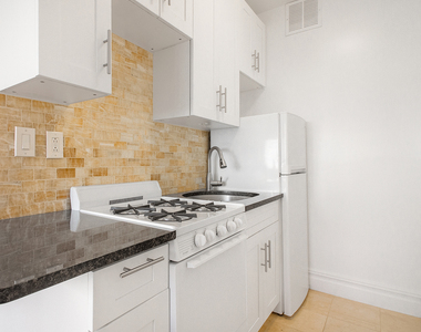 169 West 76th Street - Photo Thumbnail 2