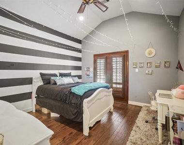 46 Sullivans Landing - Photo Thumbnail 39