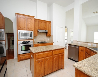 25607 Creston Meadow Drive - Photo Thumbnail 20