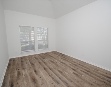 25607 Creston Meadow Drive - Photo Thumbnail 33