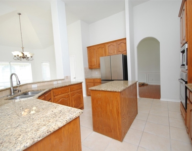 25607 Creston Meadow Drive - Photo Thumbnail 11
