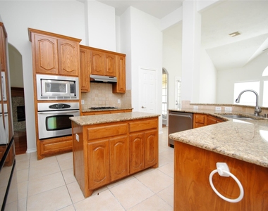 25607 Creston Meadow Drive - Photo Thumbnail 10