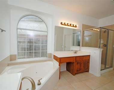25607 Creston Meadow Drive - Photo Thumbnail 24