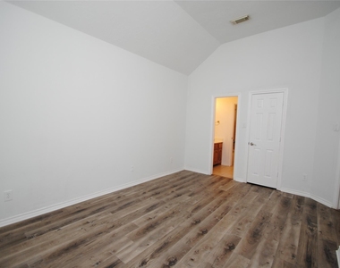 25607 Creston Meadow Drive - Photo Thumbnail 34