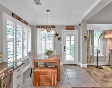 1918 Scenic Park Drive - Photo Thumbnail 11