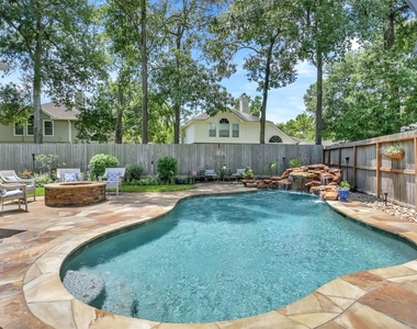1918 Scenic Park Drive - Photo Thumbnail 38