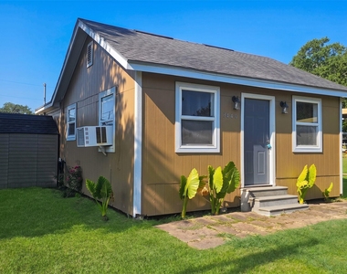 3440 Texas Avenue - Photo Thumbnail 2