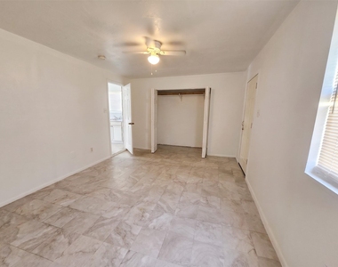 3440 Texas Avenue - Photo Thumbnail 6
