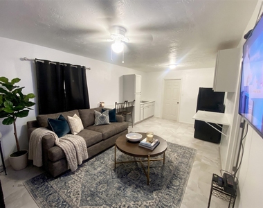 3440 Texas Avenue - Photo Thumbnail 7
