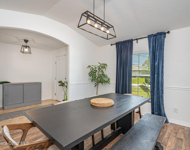 499 Bayard Avenue Ne - Photo Thumbnail 8