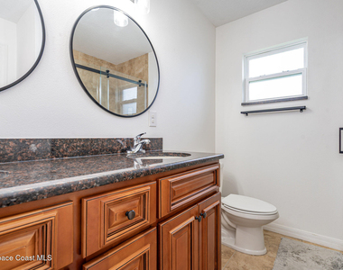 499 Bayard Avenue Ne - Photo Thumbnail 12
